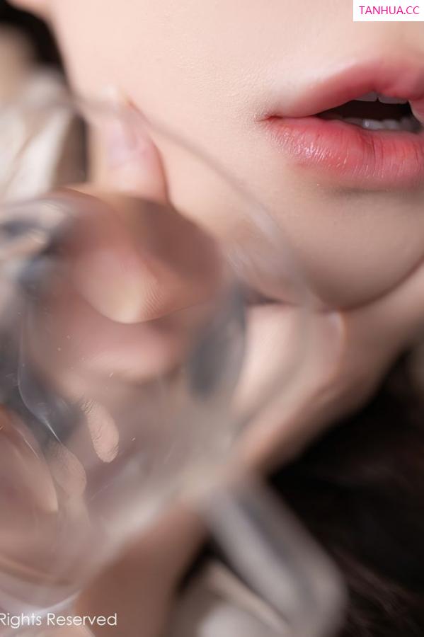 鱼子酱fish  [XiuRen]高清写真图 2022.07.22 No.5322 鱼子酱Fish第33张图片